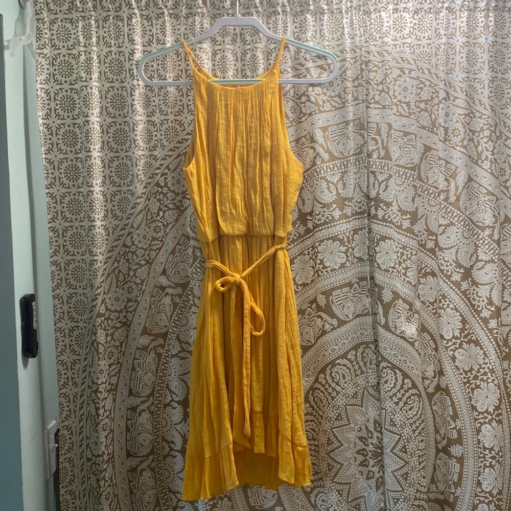 Yellow/gold dress size 8